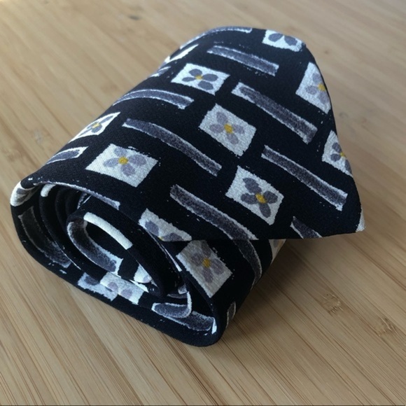 Hugo Boss Silk Neck Tie In Black - Picture 2 of 6